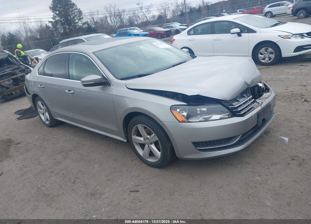 2013 VOLKSWAGEN PASSAT 2.0L TDI SE VIN: 1VWBN7A37DC114218