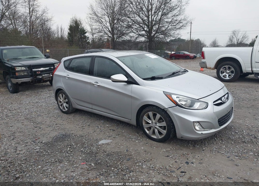 2012 HYUNDAI ACCENT SE VIN: KMHCU5AE1CU027130