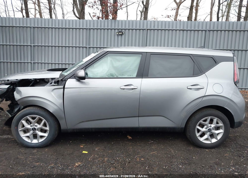 2025 KIA SOUL LX VIN: KNDJ23AU5S7953668