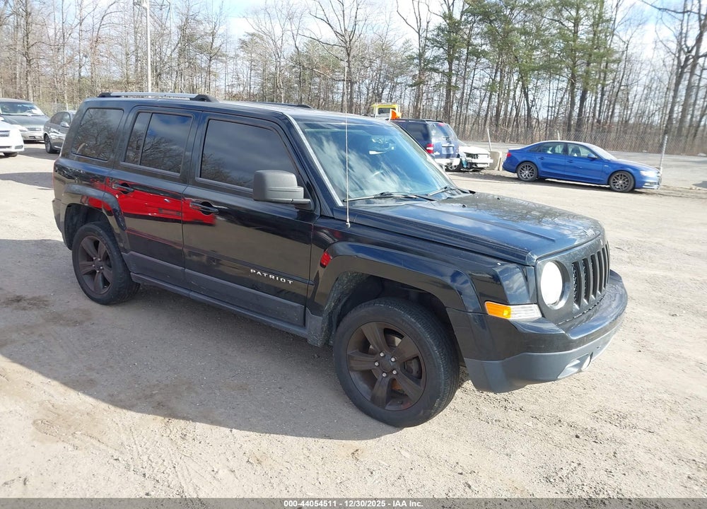 2013 JEEP PATRIOT LATITUDE VIN: 1C4NJRFB3DD221896