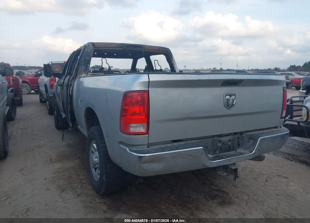 2014 RAM 3500 TRADESMAN VIN: 3C63R2CJ9EG149066