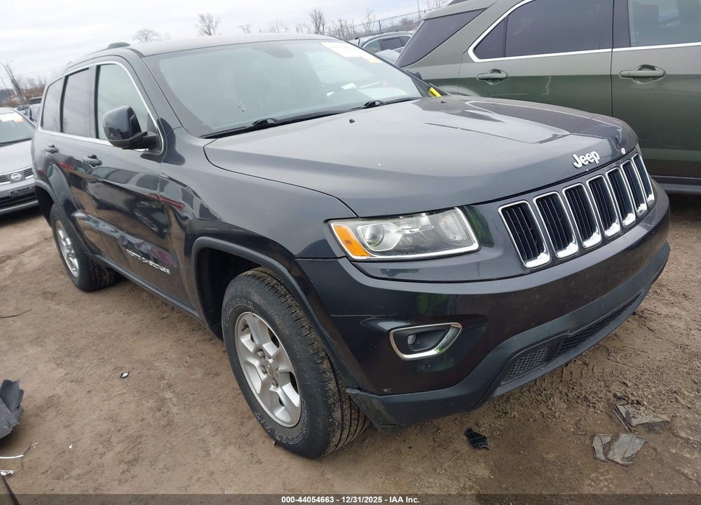 2016 JEEP GRAND CHEROKEE LAREDO VIN: 1C4RJFAG9GC379186
