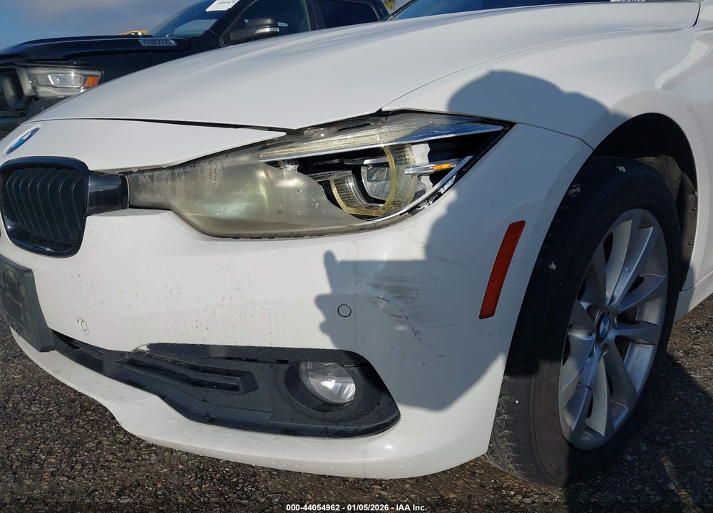 2017 BMW 320I VIN: WBA8E1G38HNU17517