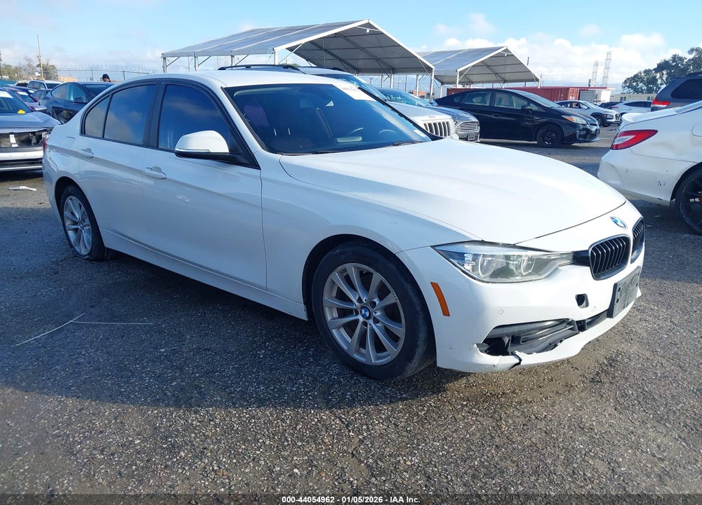 2017 BMW 320I VIN: WBA8E1G38HNU17517