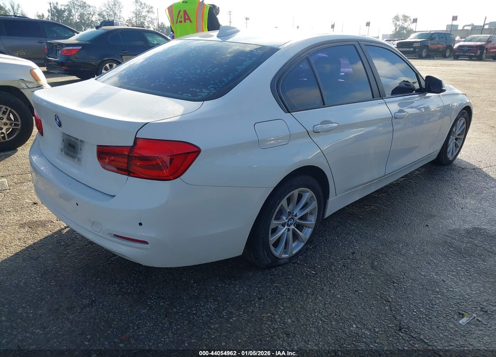 2017 BMW 320I VIN: WBA8E1G38HNU17517