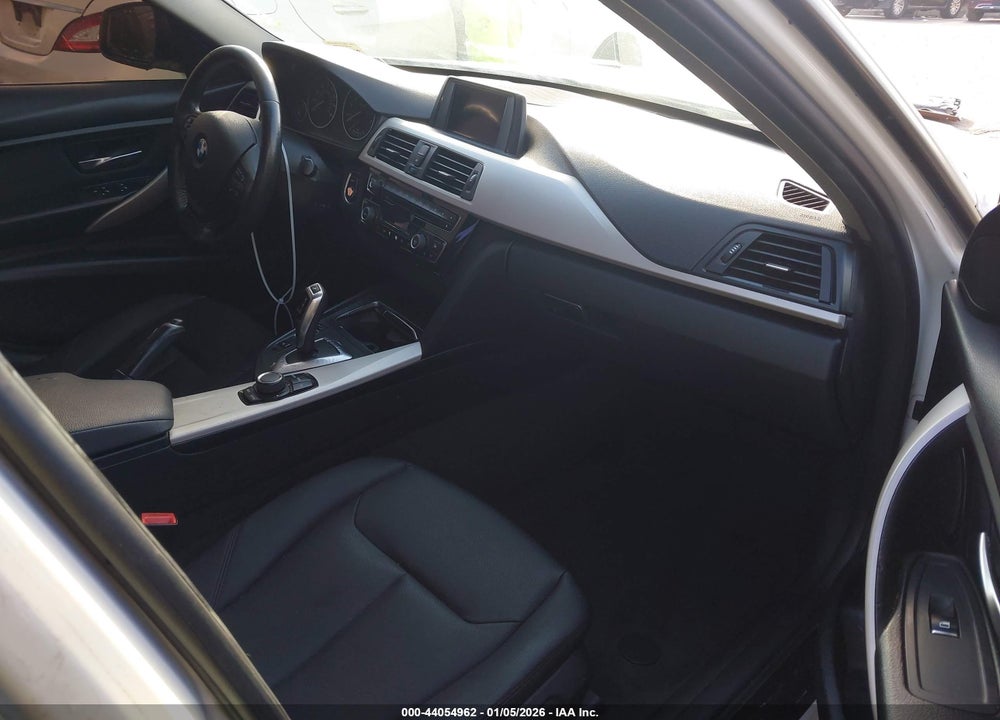 2017 BMW 320I VIN: WBA8E1G38HNU17517