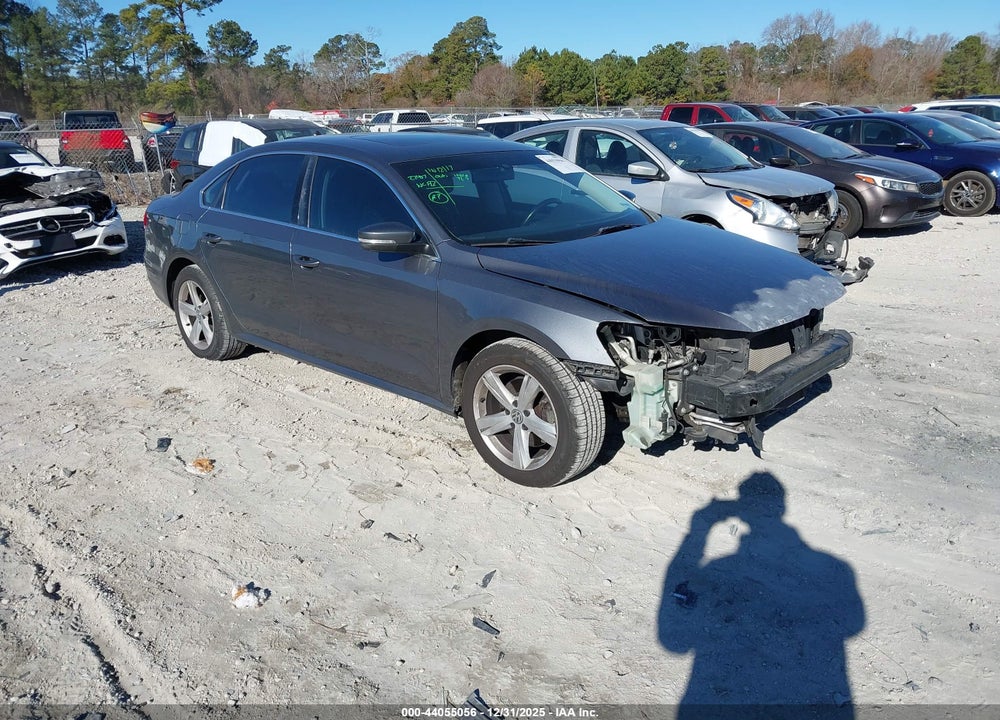 2013 VOLKSWAGEN PASSAT 2.5L SE VIN: 1VWBP7A34DC146389
