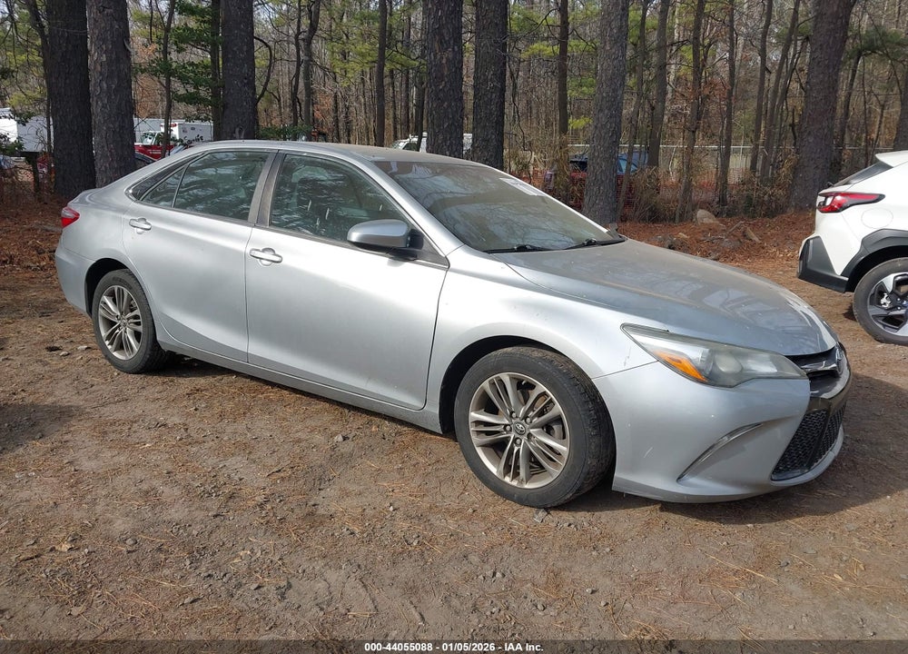 2016 TOYOTA CAMRY SE VIN: 4T1BF1FK7GU244538