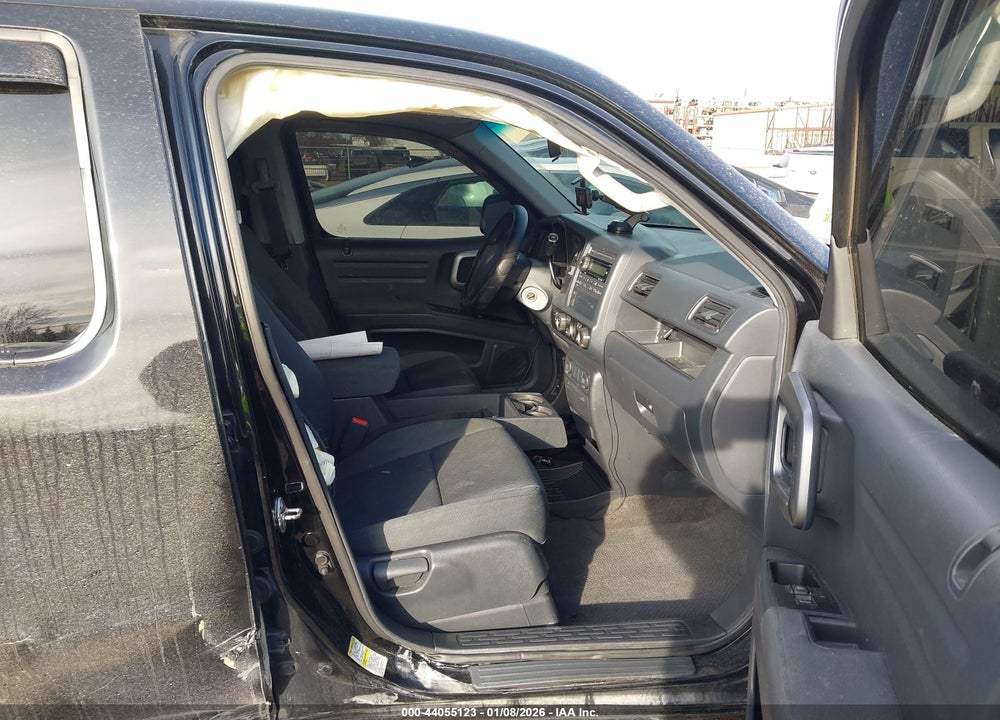 2010 HONDA RIDGELINE RTL VIN: 5FPYK1F58AB503565