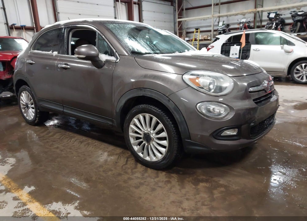 2016 FIAT 500X VIN: ZFBCFYDT1GP360557