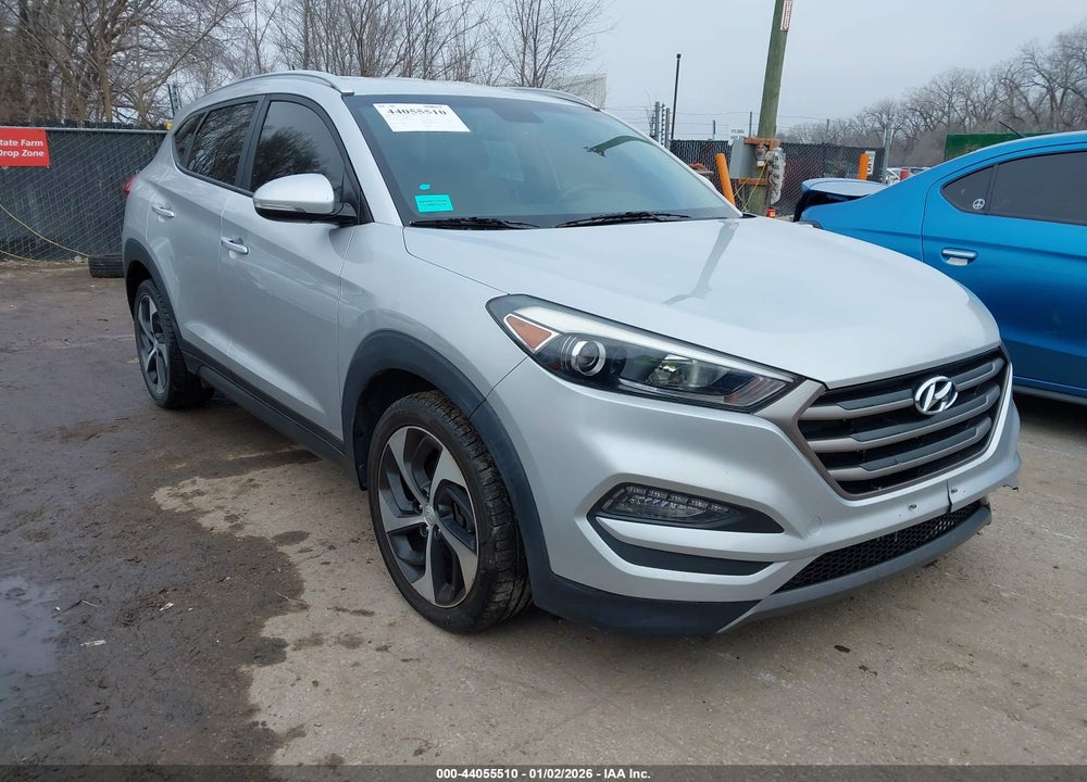 2016 HYUNDAI TUCSON SPORT VIN: KM8J33A27GU228010