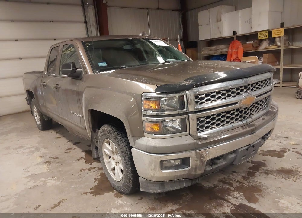 2015 CHEVROLET SILVERADO 1500 1LT VIN: 1GCVKREC9FZ365093