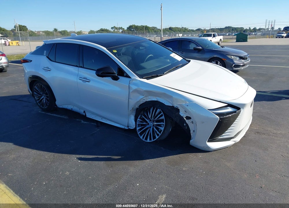 2024 LEXUS RZ 450E LUXURY VIN: JTJAAAAB7RA023819