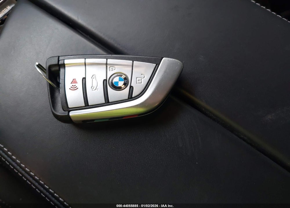 2021 BMW M550I XDRIVE VIN: WBA13BK07MCG62909