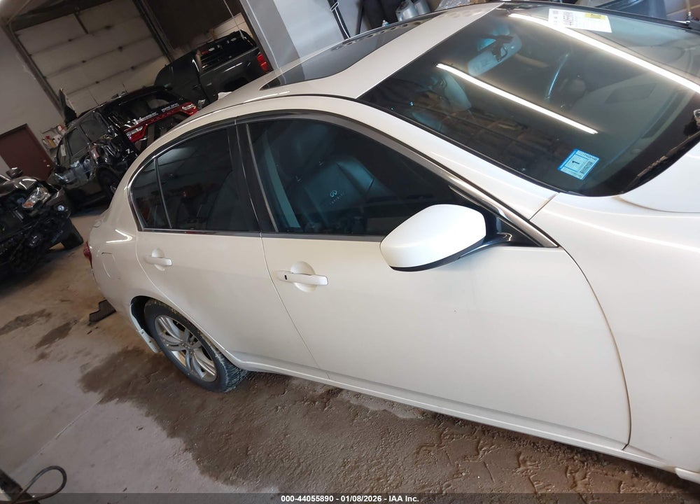 2013 INFINITI G37X VIN: JN1CV6AR6DM754472