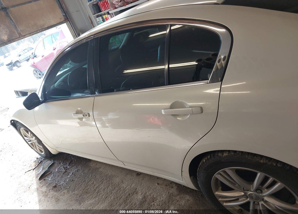 2013 INFINITI G37X VIN: JN1CV6AR6DM754472