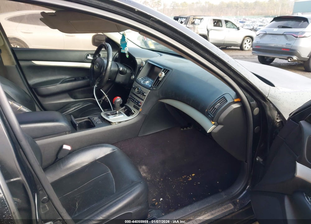 2008 INFINITI G35 VIN: JNKBV61F08M255718