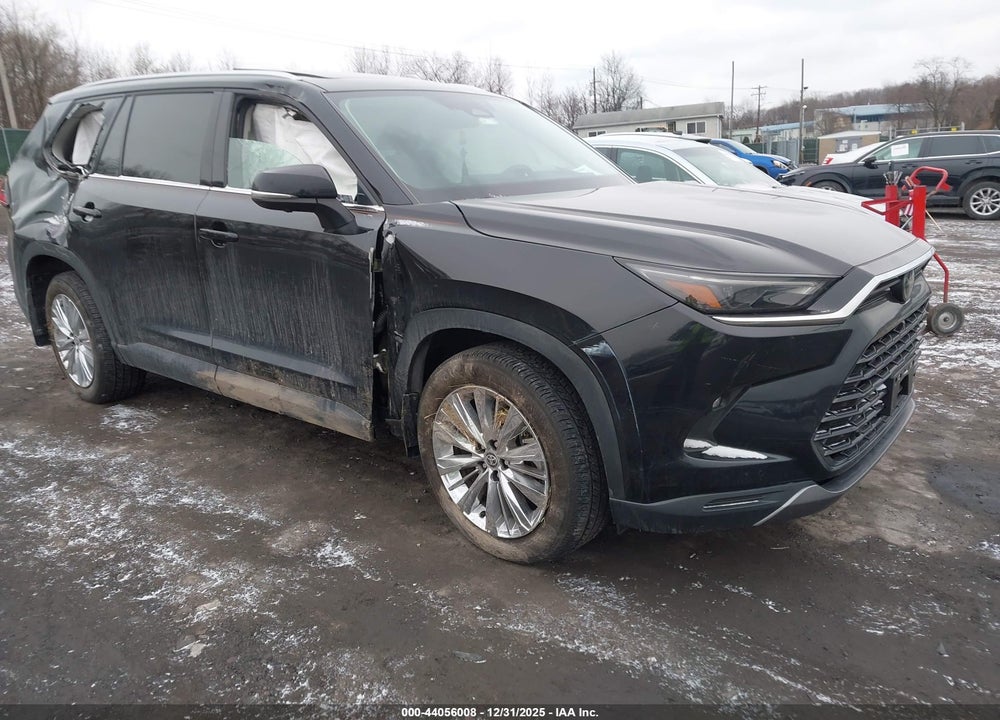 2024 TOYOTA GRAND HIGHLANDER PLATINUM VIN: 5TDAAAB56RS017024