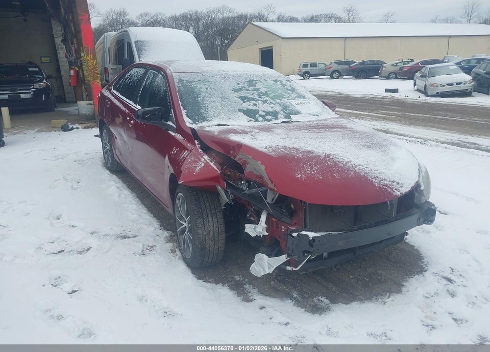 2016 TOYOTA CAMRY XSE VIN: 4T1BF1FK2GU613063