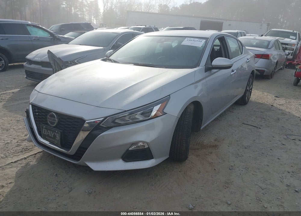 2022 NISSAN ALTIMA SV FWD VIN: 1N4BL4DV0NN370037
