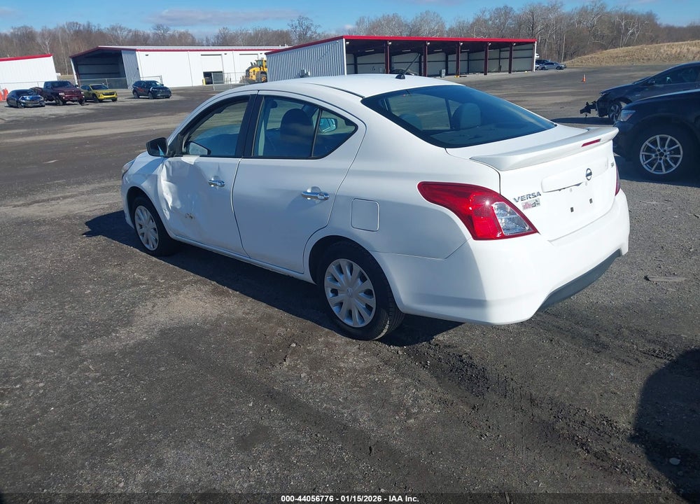 2019 NISSAN VERSA 1.6 SV VIN: 3N1CN7AP8KL879372
