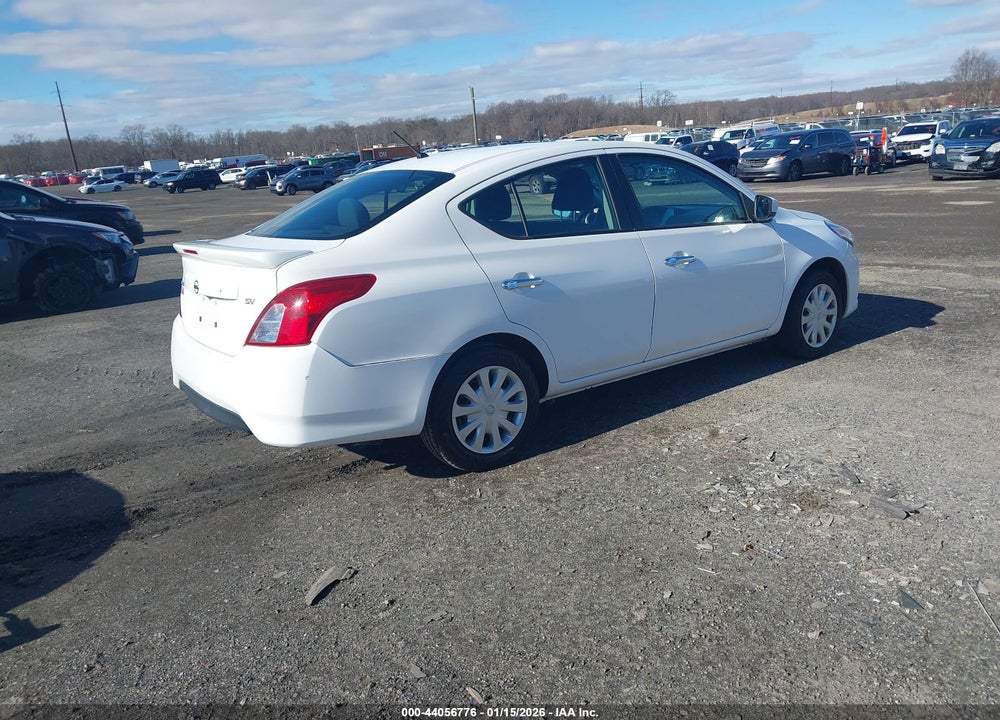 2019 NISSAN VERSA 1.6 SV VIN: 3N1CN7AP8KL879372
