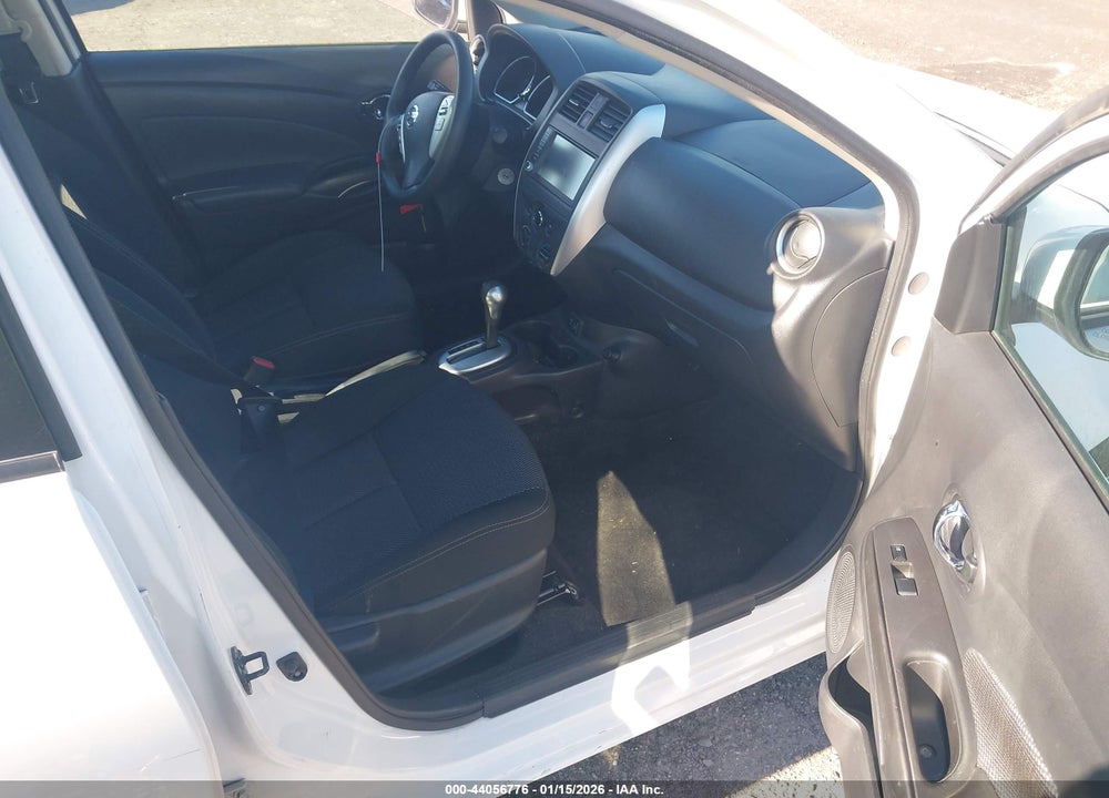 2019 NISSAN VERSA 1.6 SV VIN: 3N1CN7AP8KL879372