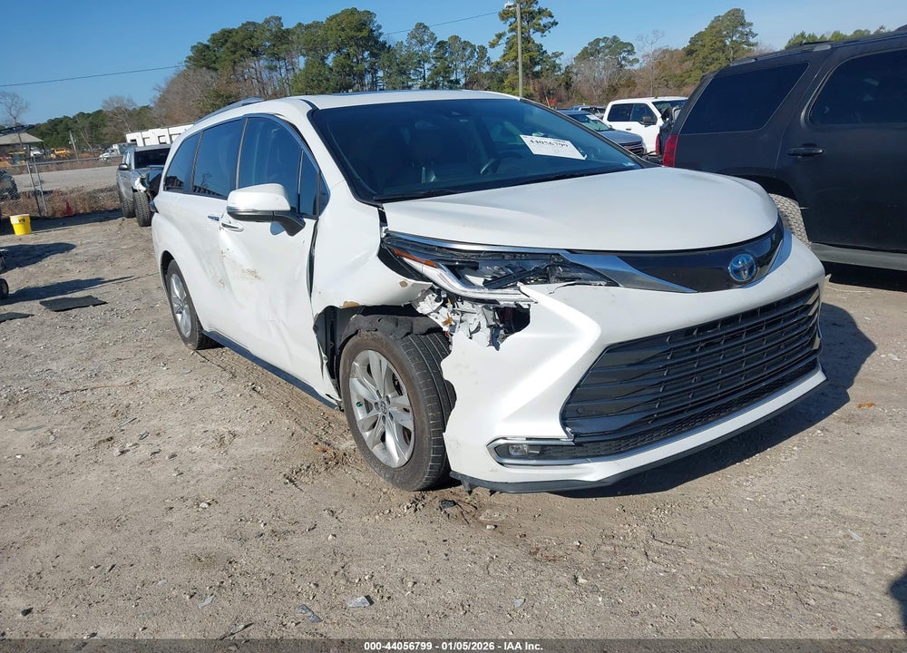 2022 TOYOTA SIENNA LIMITED VIN: 5TDZRKEC4NS110307