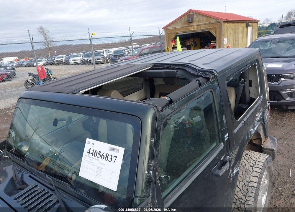 2010 JEEP WRANGLER SAHARA VIN: 1J4AA5D1XAL158700