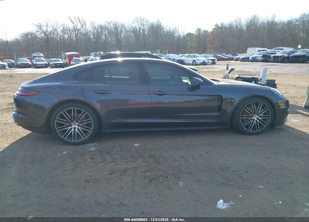 2017 PORSCHE PANAMERA 4S VIN: WP0AB2A73HL122979
