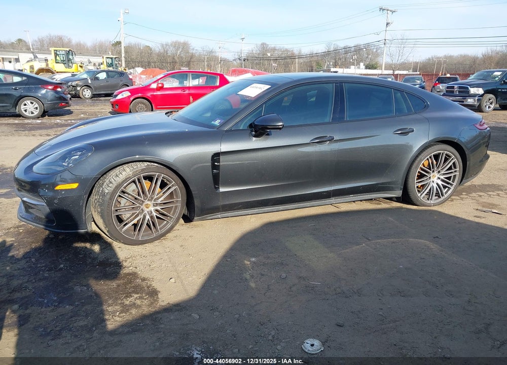 2017 PORSCHE PANAMERA 4S VIN: WP0AB2A73HL122979