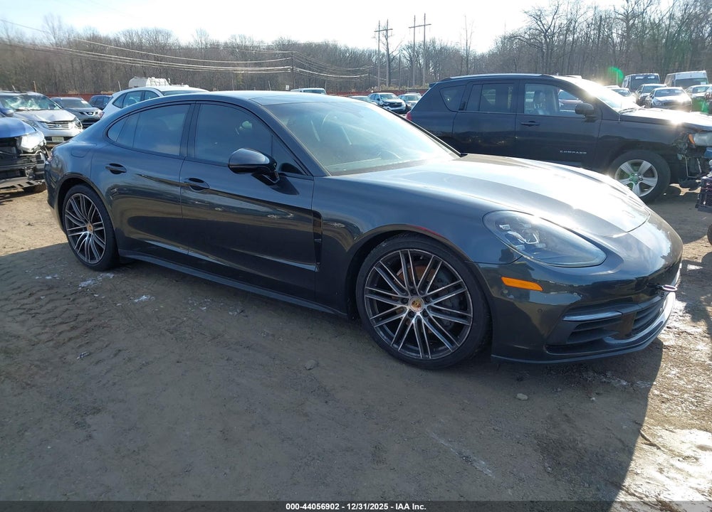 2017 PORSCHE PANAMERA 4S VIN: WP0AB2A73HL122979