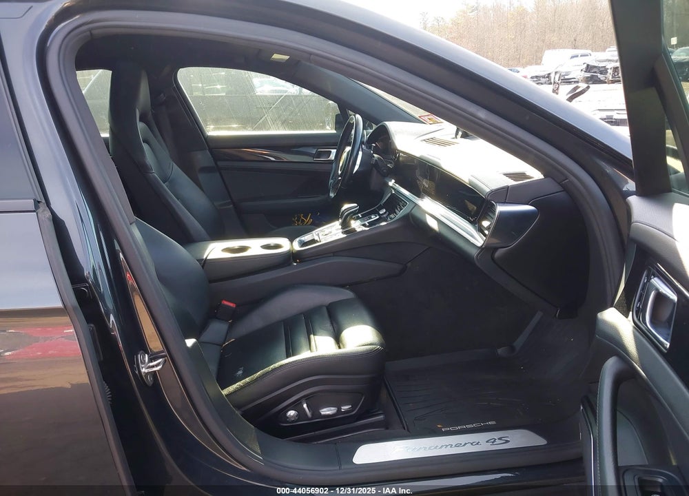 2017 PORSCHE PANAMERA 4S VIN: WP0AB2A73HL122979