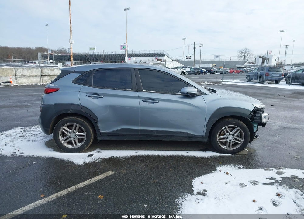 2021 HYUNDAI KONA SE VIN: KM8K1CAA1MU611518