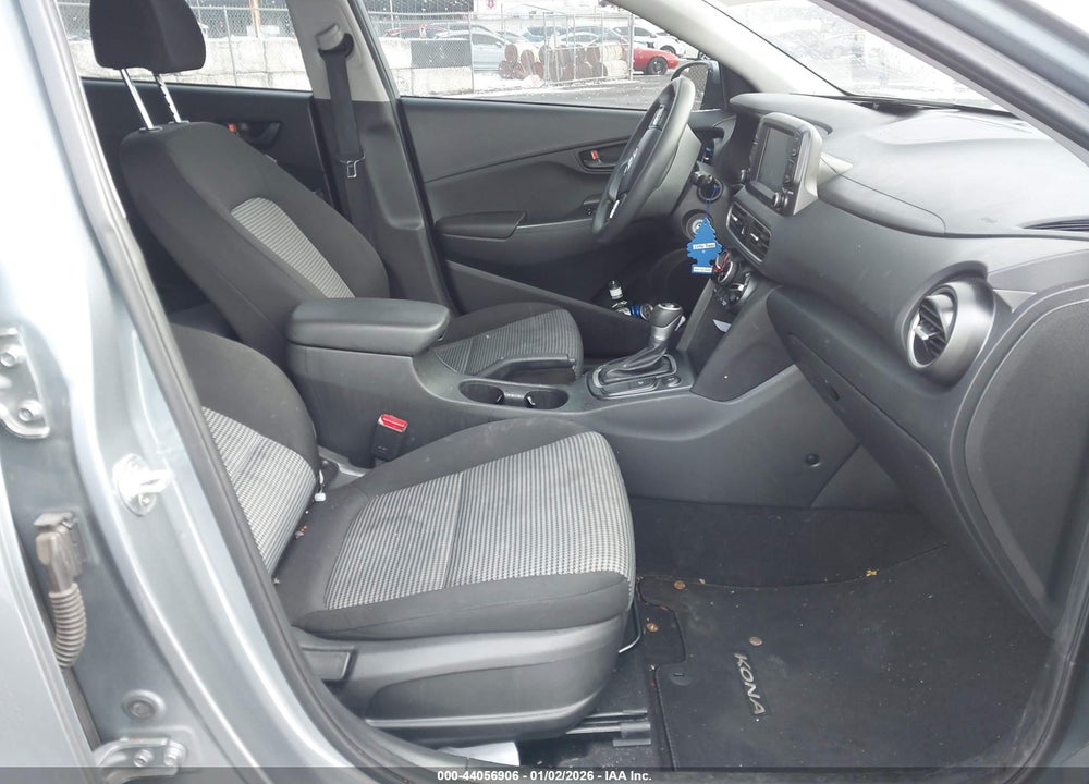 2021 HYUNDAI KONA SE VIN: KM8K1CAA1MU611518