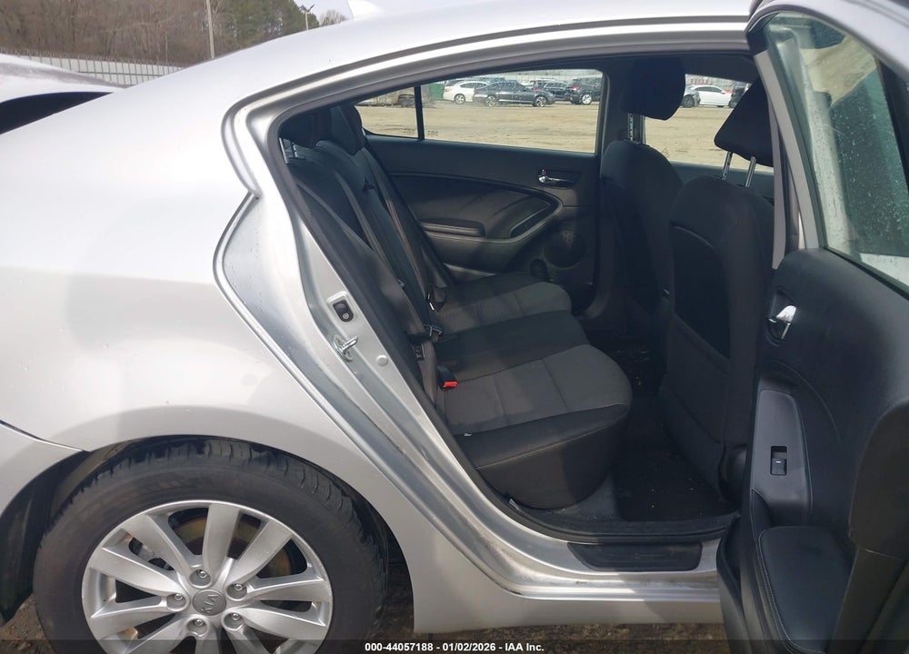 2016 KIA FORTE LX VIN: KNAFX4A63G5584937