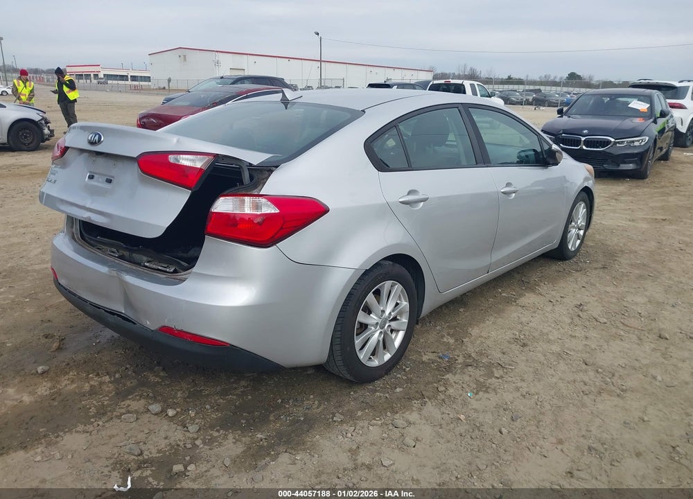 2016 KIA FORTE LX VIN: KNAFX4A63G5584937
