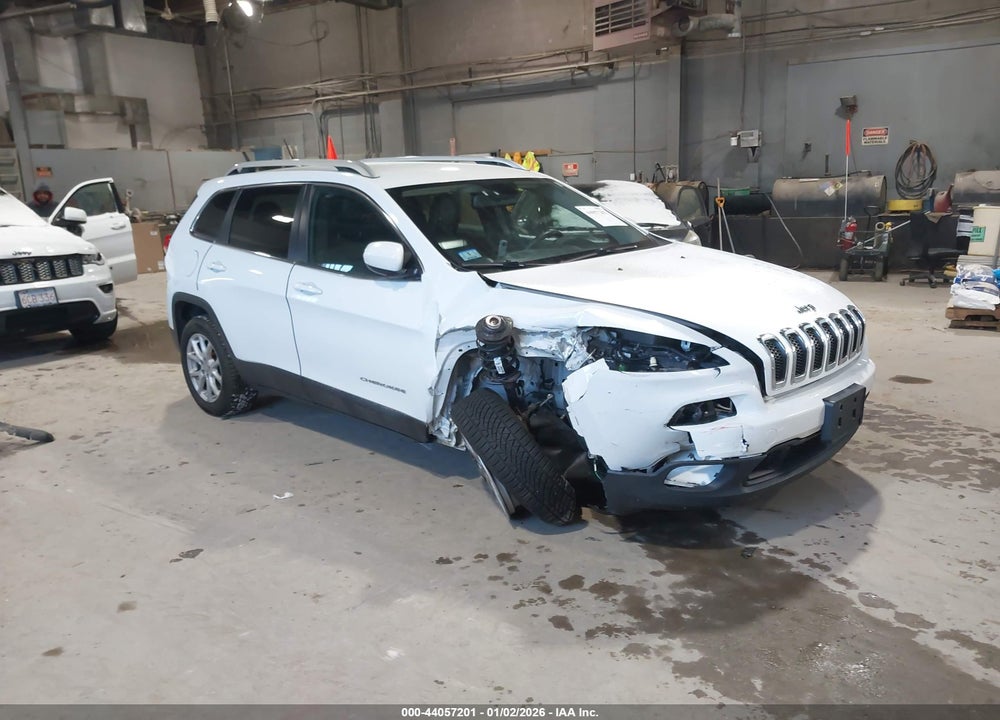2015 JEEP CHEROKEE LATITUDE VIN: 1C4PJMCS3FW588868