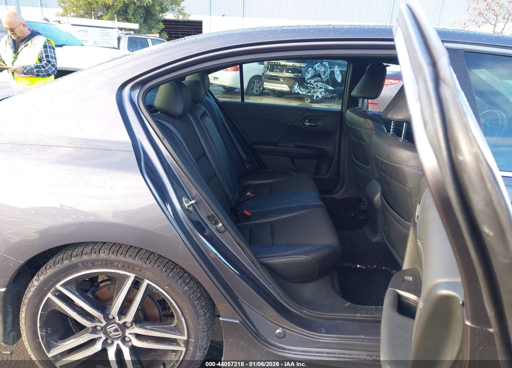 2017 HONDA ACCORD SPORT VIN: 1HGCR2F54HA016839