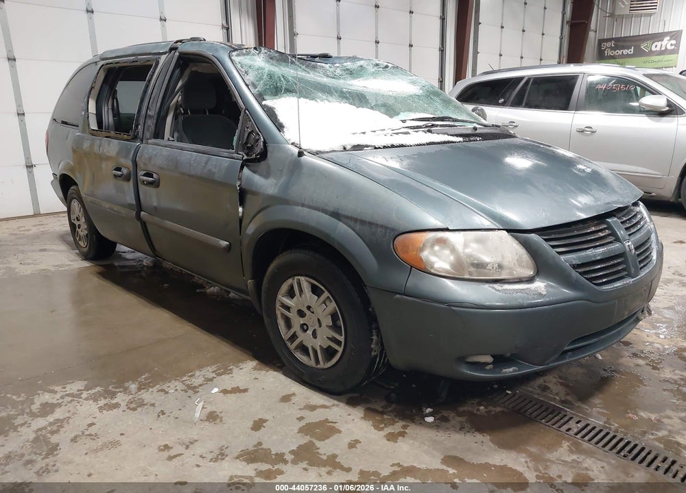 2005 DODGE GRAND CARAVAN SE VIN: 1D4GP24R85B398037