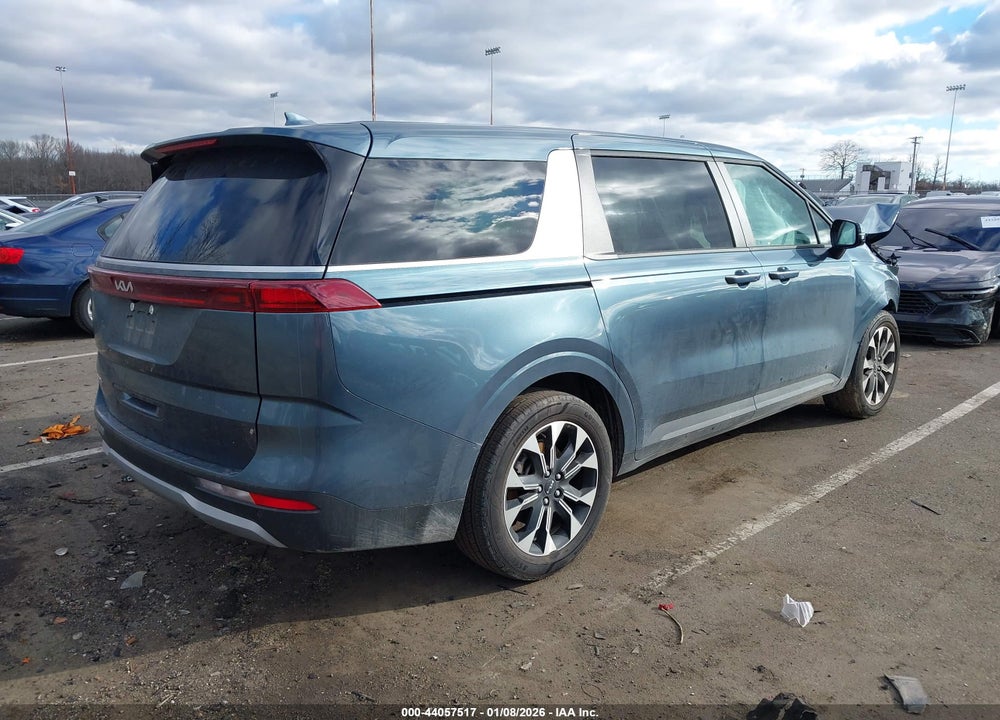 2024 KIA CARNIVAL MPV EX VIN: KNDNC5H34R6433579