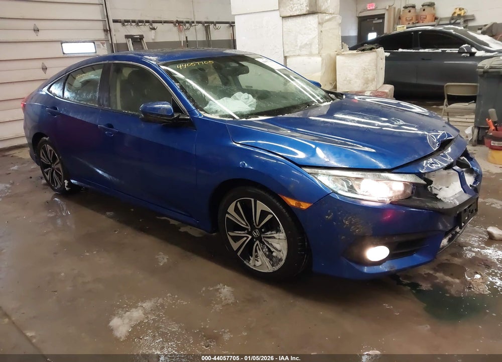 2018 HONDA CIVIC EX-L VIN: JHMFC1F7XJX019691