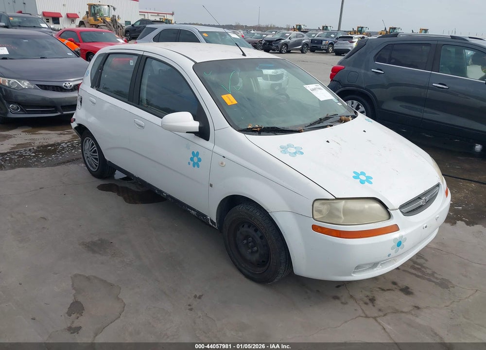2008 CHEVROLET AVEO 5 LS VIN: KL1TD666X8B087851
