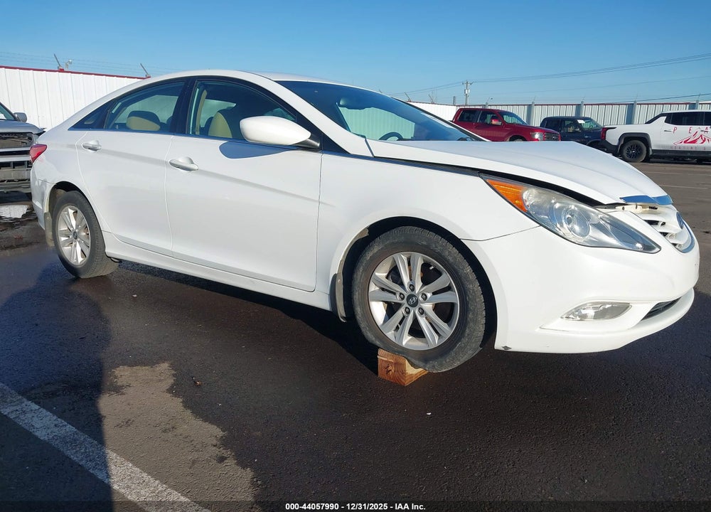 2013 HYUNDAI SONATA GLS VIN: 5NPEB4AC1DH503707