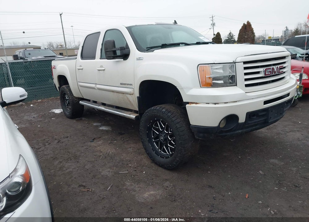 2013 GMC SIERRA 1500 SLT VIN: 3GTP2WE73DG375559