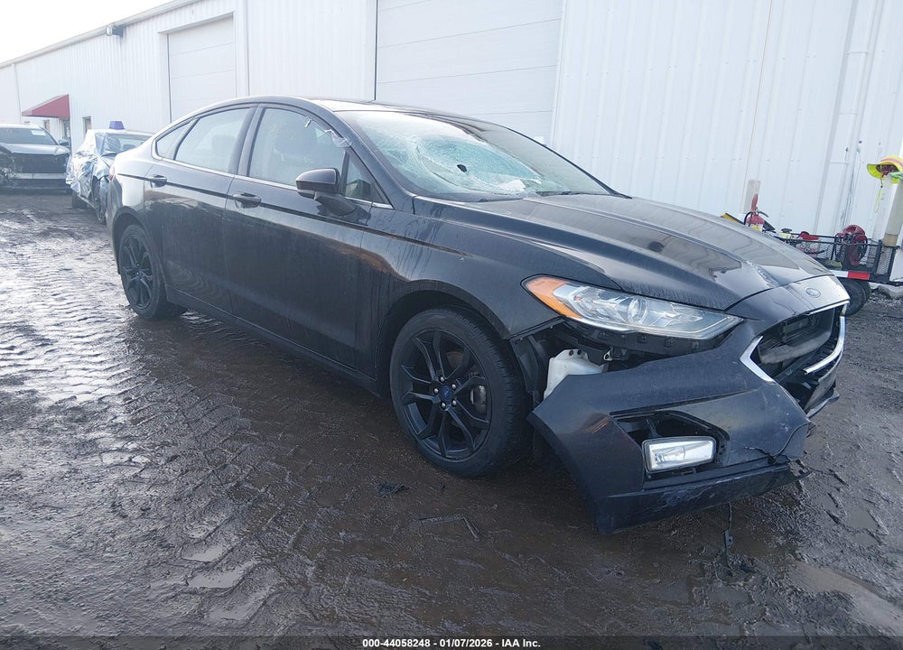 2019 FORD FUSION SE VIN: 3FA6P0HD2KR164842