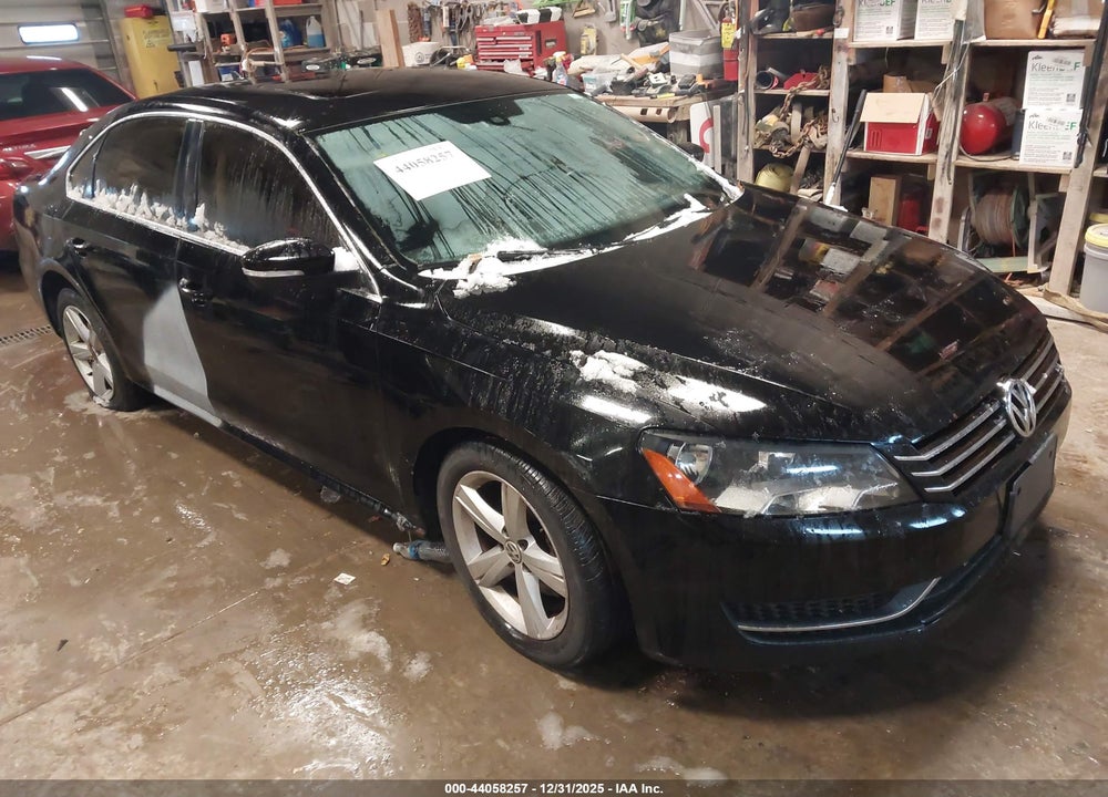 2013 VOLKSWAGEN PASSAT 2.5L SE VIN: 1VWBH7A36DC039373