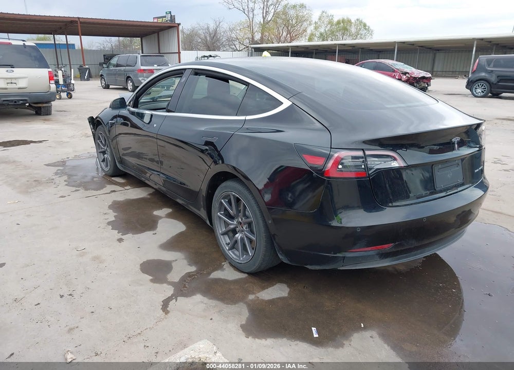 2019 TESLA MODEL 3 LONG RANGE/PERFORMANCE VIN: 5YJ3E1EB2KF441857
