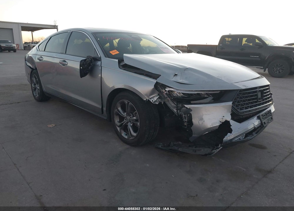 2024 HONDA ACCORD EX VIN: 1HGCY1F30RA067638
