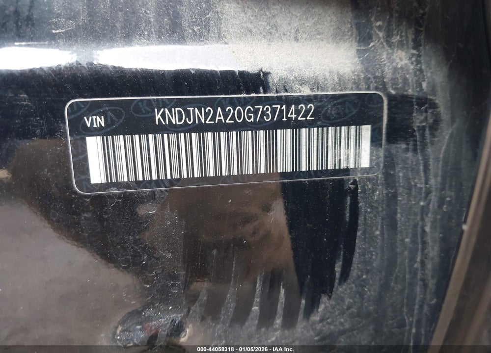 2016 KIA SOUL VIN: KNDJN2A20G7371422